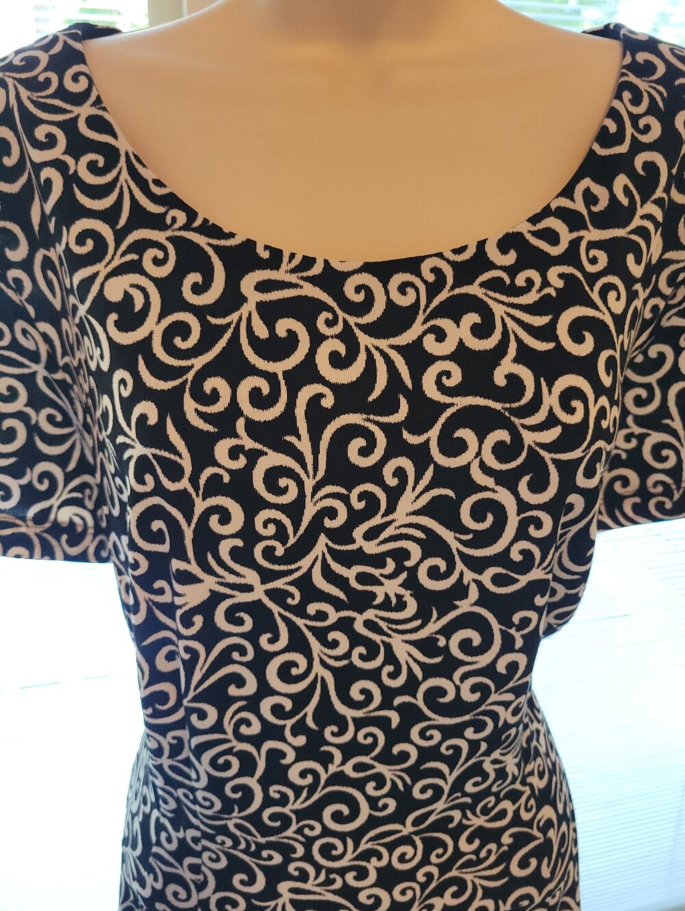 Connected Apparel Black/White Design Print Dress